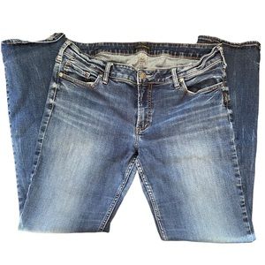 Silver Jeans | Elyse Straight Style Jeans 34x32